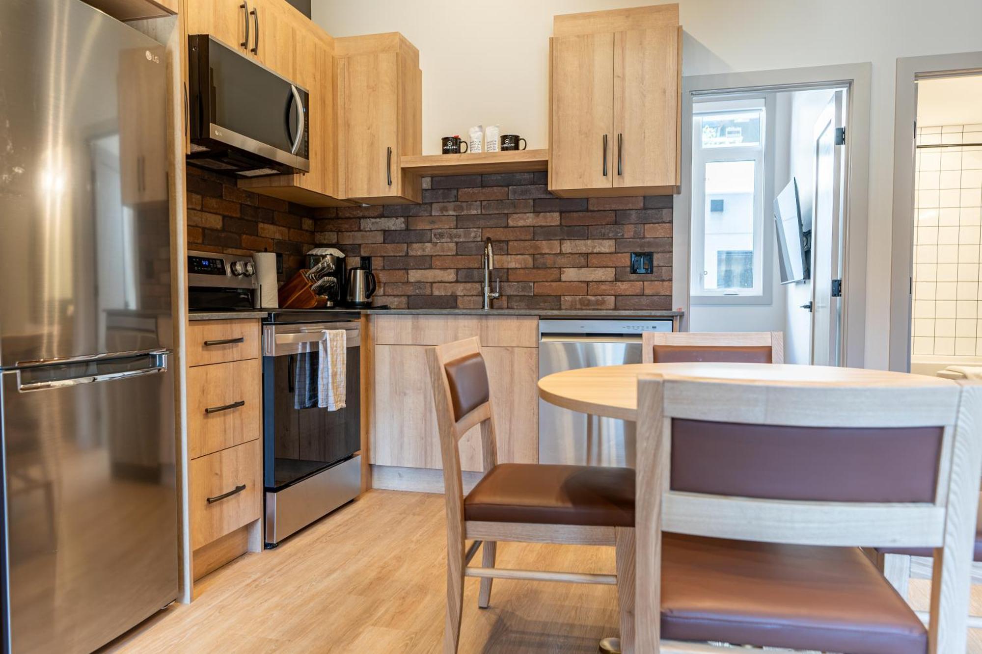 Basecamp Suites Revelstoke Oda fotoğraf