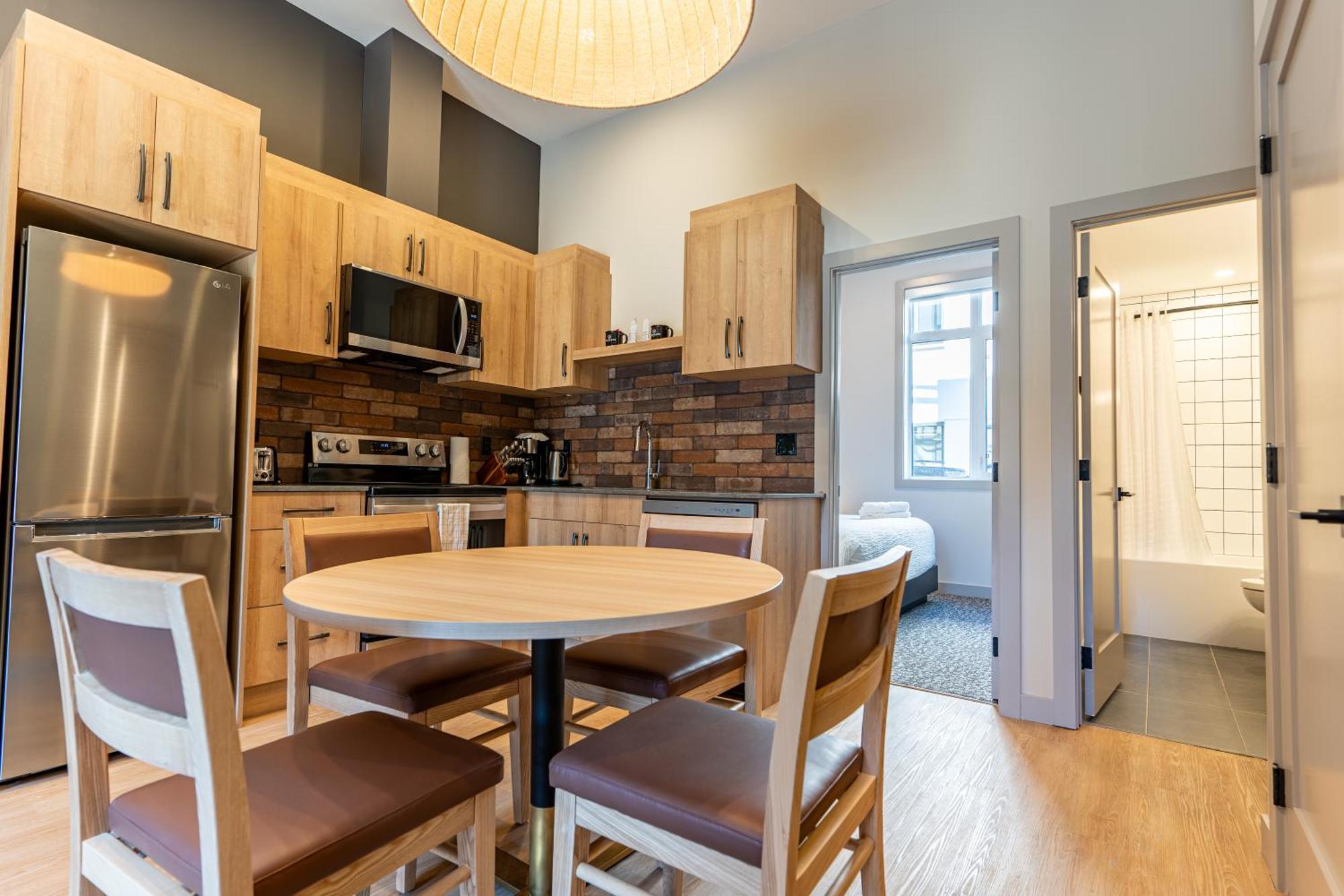 Basecamp Suites Revelstoke Oda fotoğraf