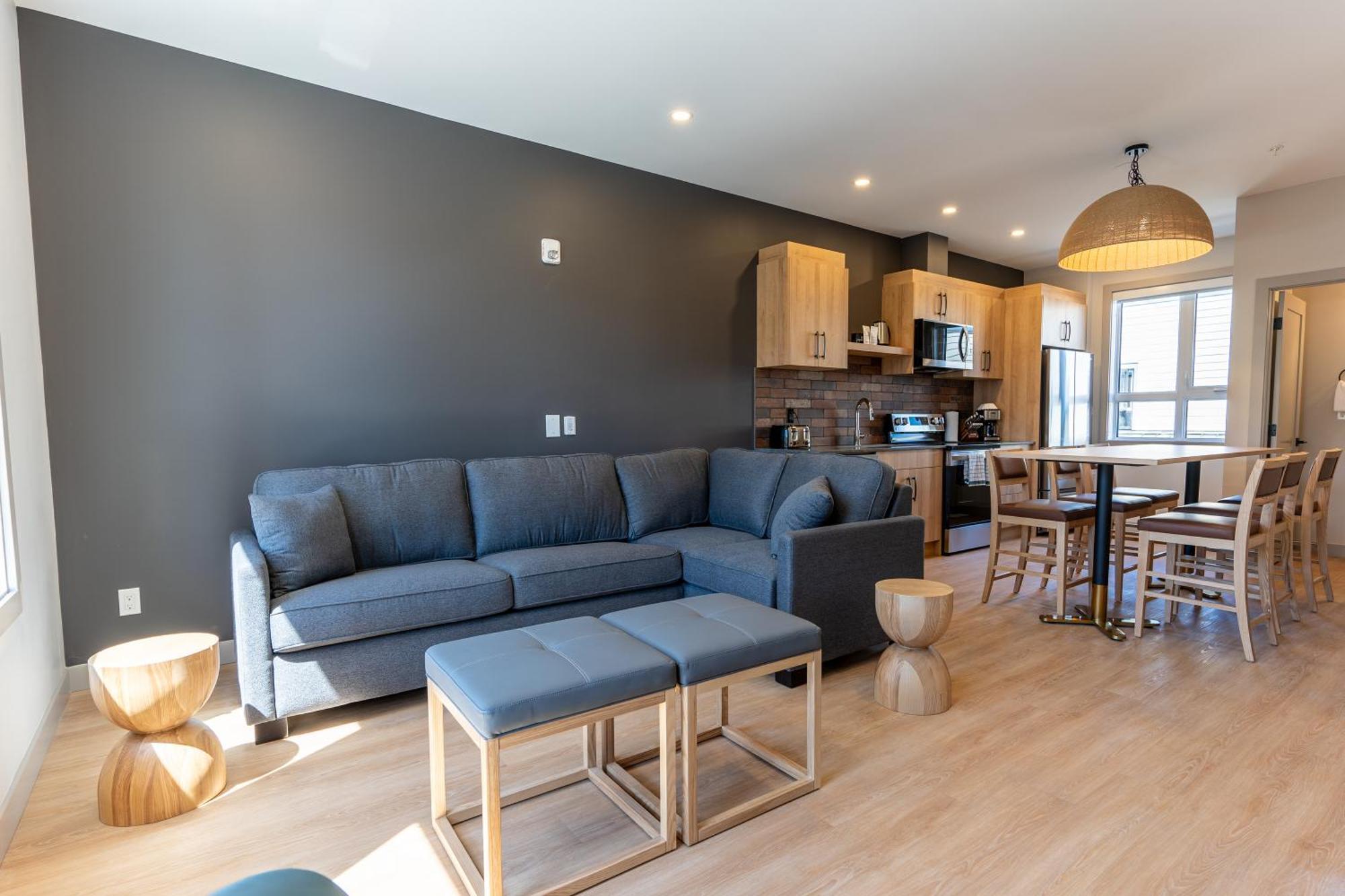 Basecamp Suites Revelstoke Oda fotoğraf