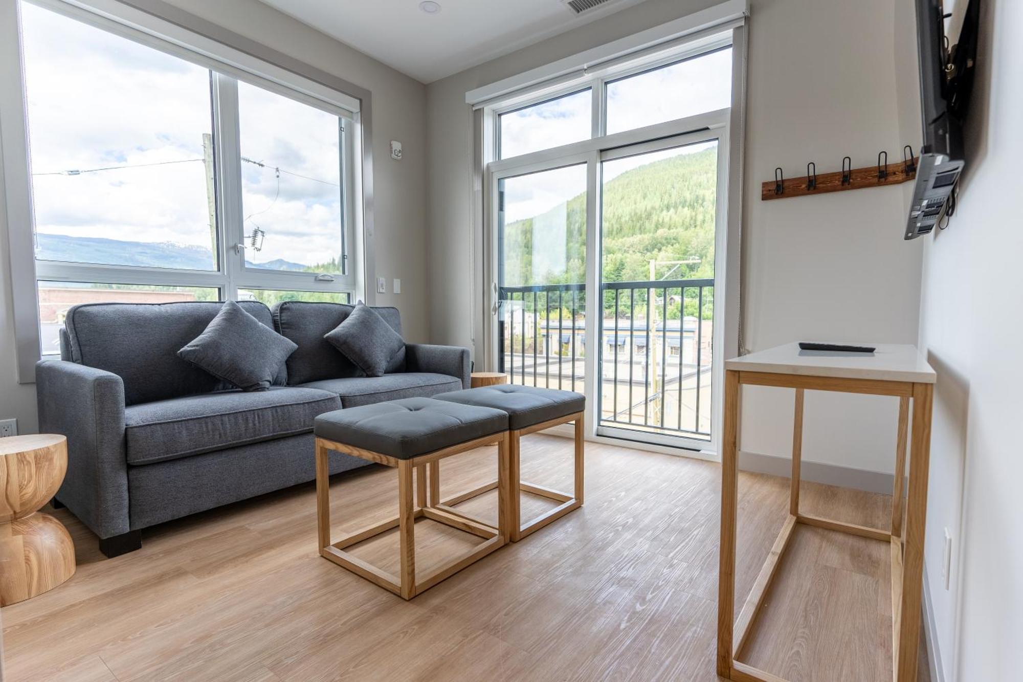 Basecamp Suites Revelstoke Dış mekan fotoğraf